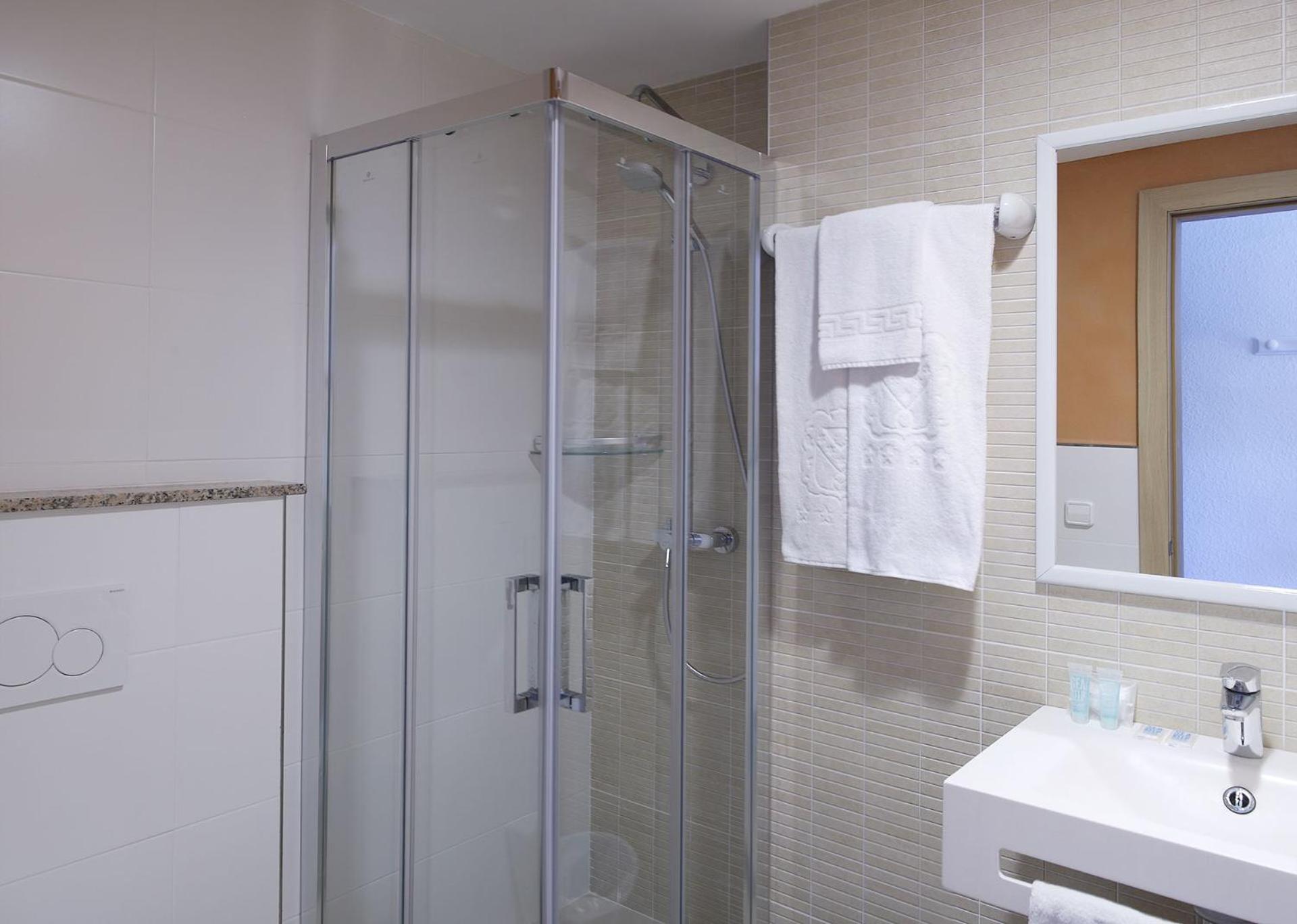 Hotel Apartamentos Cala Santanyi Ngoại thất bức ảnh